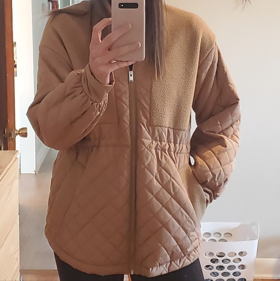 Camel Spring or Fall Coat - Picture 7 of 7